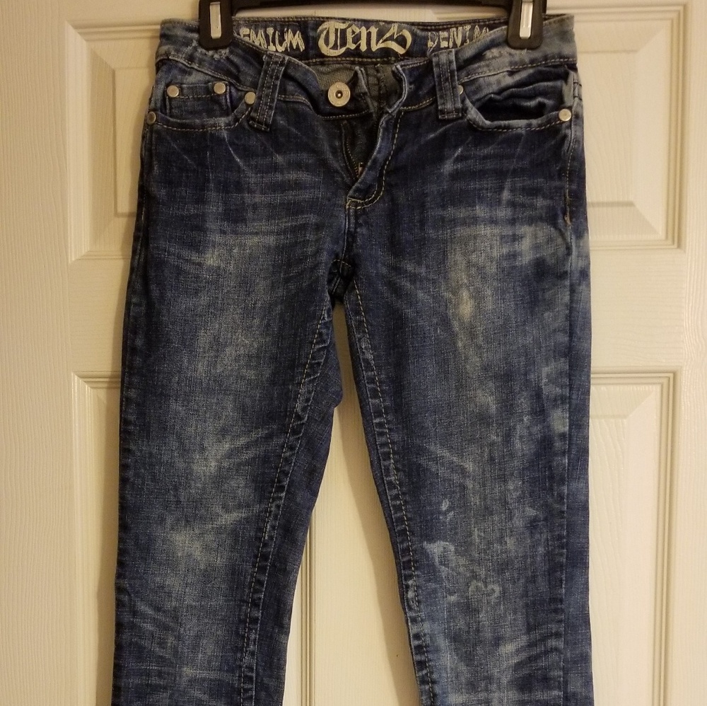 Ten25- Acid and semi-distressed jeans